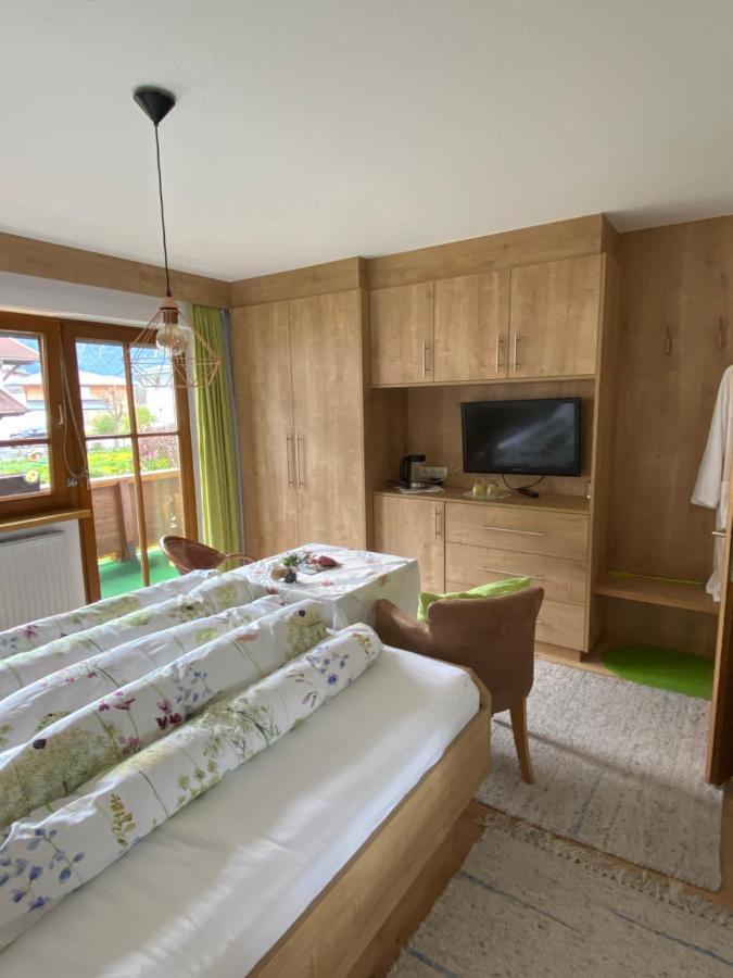 Gaestehaus Waltraud Längenfeld Extérieur photo