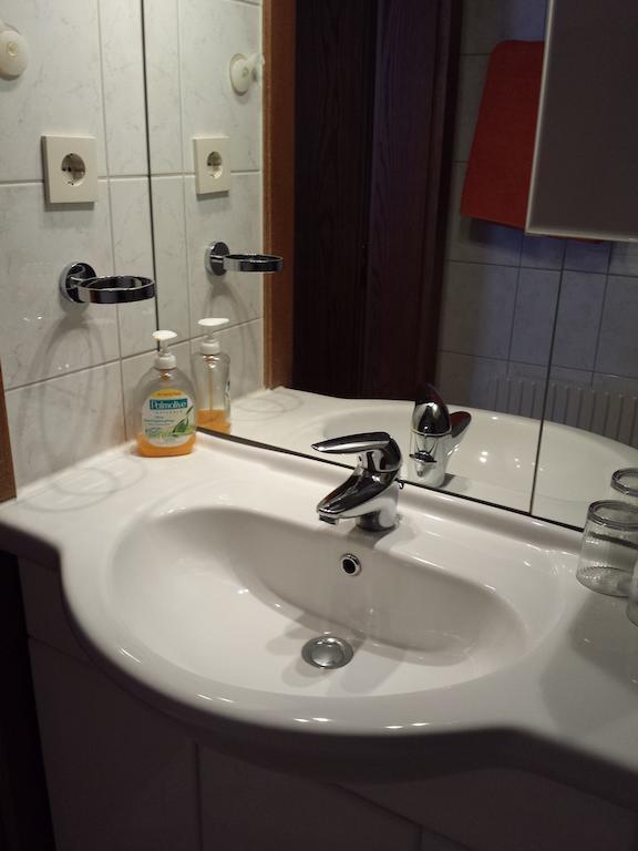 Gaestehaus Waltraud Längenfeld Extérieur photo
