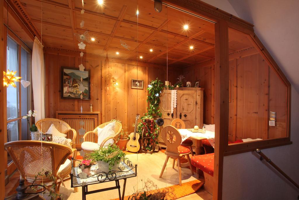 Gaestehaus Waltraud Längenfeld Extérieur photo